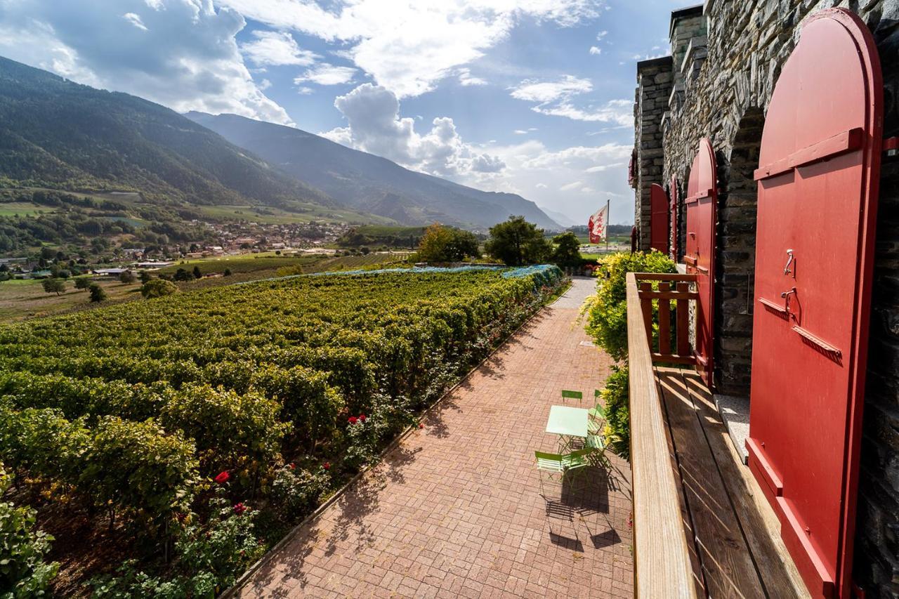 Castel De Daval Bed & Breakfast Sierre ภายนอก รูปภาพ